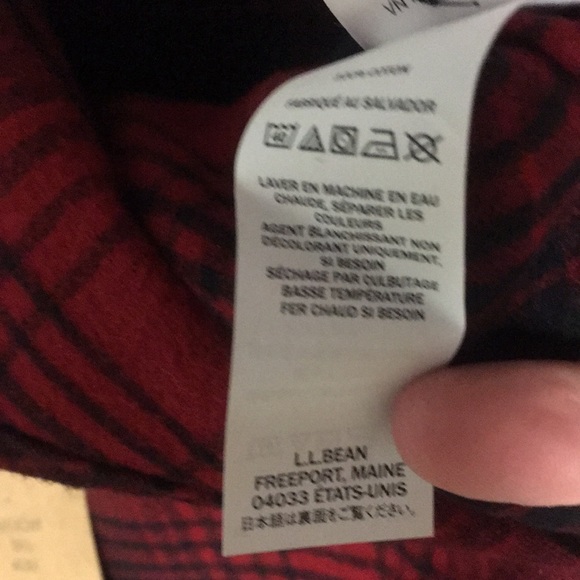 New with tags L.L.Bean Signature Mountain Red; plaid flannel. Slim fit size SR - Picture 10 of 11